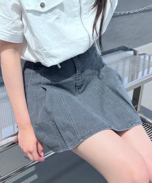 Figments（フィグメンツ）の「ベルト付きデニムプリーツミニスカート（デニムスカート・レディース・グレー/ブラック・SMALL/MEDIUM）」の12枚目の写真