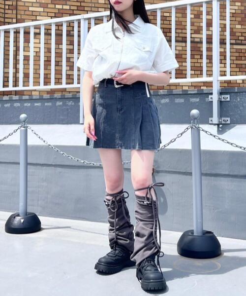 Figments（フィグメンツ）の「ベルト付きデニムプリーツミニスカート（デニムスカート・レディース・グレー/ブラック・SMALL/MEDIUM）」の13枚目の写真