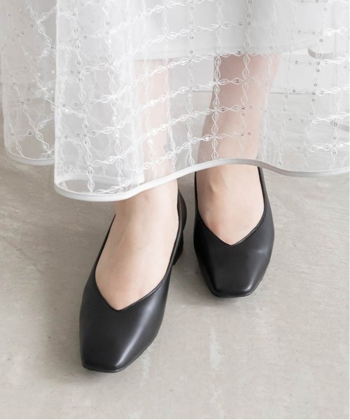 Vカットベーシックパンプス（パンプス）｜RANDA（ランダ）