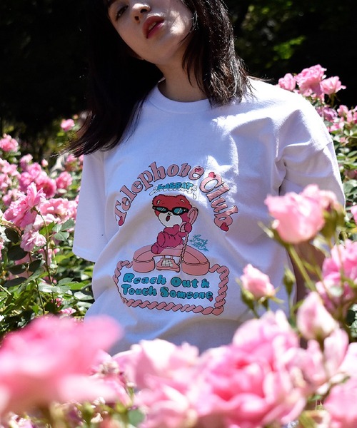 LABRAT(ラブラット)の「foxy illustrations × LABRAT "Telephone Club" Tee(Tシャツ/カットソー・メンズ・チャコールグレー/ミント/ラベンダー/ホワイト・MEDIUM/LARGE/X-LARGE)」の2枚目の写真