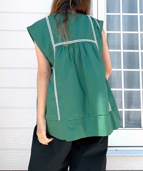 Q（キュー）の「コットンギャザーブラウス（シャツ/ブラウス・レディース・ブラック/グリーン・MEDIUM）」の9枚目の写真