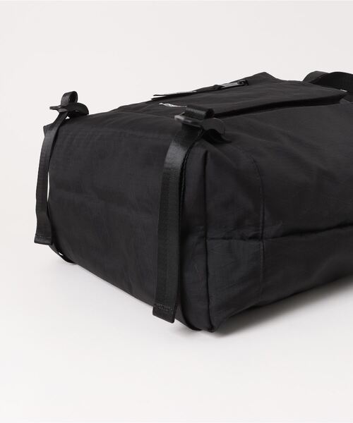INDISPENSABLE （インディスペンサブル）の「INDISPENSABLE 3WAY TOTEBAG HANGGER XTEX（トートバッグ・メンズ・ブラック・FREE）」の4枚目の写真