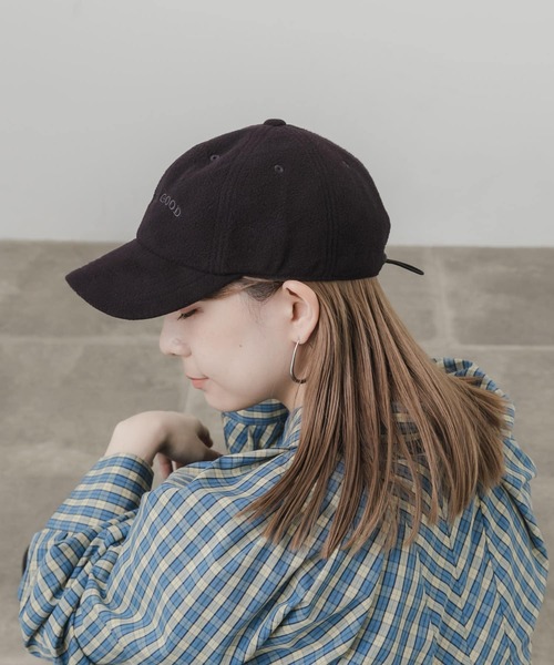 SMELLY(スメリー)の「フリースドロストロゴキャップ(キャップ・レディース・ブラック/ベージュ・-)」の9枚目の写真