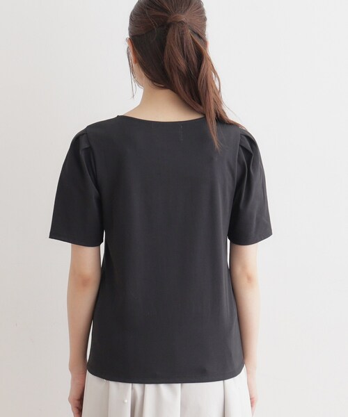 couture brooch(クチュールブローチ)の「◆【ほの甘、大人のフェミニンカジュアルT】パール調ロゴT(Tシャツ/カットソー・レディース・ブラウン系その他/オフホワイト/ブラック・42/38)」の10枚目の写真