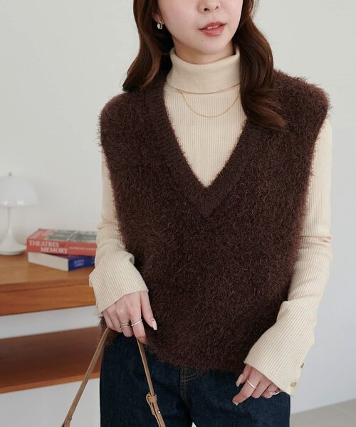 セール】【こなれ感UP/365日活躍！】前後2WAYフェザーヤーンショート