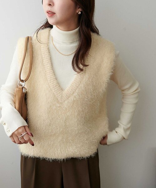 こなれ感UP/365日活躍！】前後2WAYフェザーヤーンショートベスト