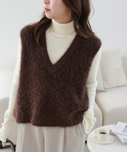 RINGO【新品未使用】Acka フェザー ショート ベスト RINGO【新品未使用】Acka フェザー ショート ベスト nenom/ネノム