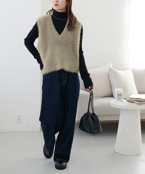 こなれ感UP/ロングシーズン活躍】前後2WAYフェザーヤーンショート