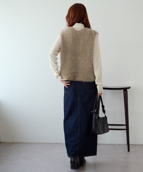 セール】【こなれ感UP/365日活躍！】前後2WAYフェザーヤーンショート