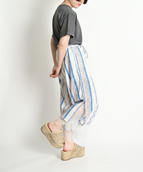 MARAI（マーライ）の「ストライプ柄 レースレイヤードフレアパンツ クロップド丈（その他パンツ・レディース・ホワイト/ベージュ・FREE）」の15枚目の写真