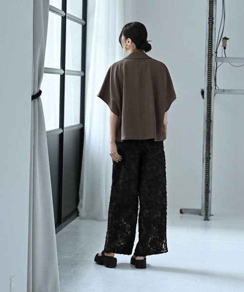 STYLE DELI(スタイルデリ)の「【BLK001】ハーフスリーブジャケット(テーラードジャケット・レディース・チャコールグレー/ブラック・FREE)」の10枚目の写真