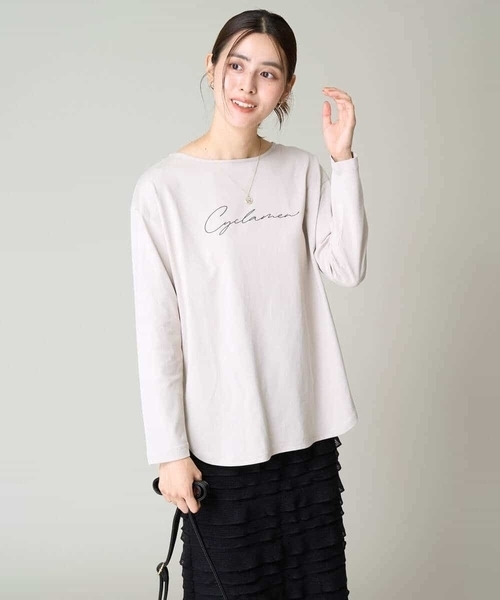 a.v.v（アーヴェヴェ）の「【コットン100％】大人のロゴロンT（Tシャツ/カットソー・レディース・ホワイト/チャコールグレー/グレー系その他・38/40/42/36/34）」の5枚目の写真