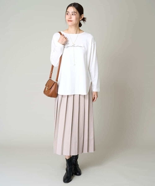 a.v.v（アーヴェヴェ）の「【コットン100％】大人のロゴロンT（Tシャツ/カットソー・レディース・ホワイト/チャコールグレー/グレー系その他・38/40/42/36/34）」の12枚目の写真