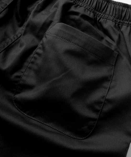 make a ray!（メイク ア レイ！）の「無地シンプルデザイン ストレッチ＆あったか素材 スリムテーパード イージーパンツ/リラックスパンツ（チノパンツ・メンズ・ブラック/インディゴブルー/ライトインディゴブルー/カーキ/ベージュ・M/L/XL）」の12枚目の写真