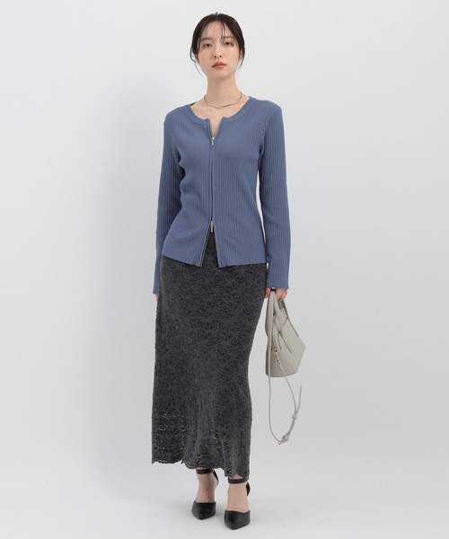 Andemiu（アンデミュウ）の「リブダブルZIPニット146984（ニット/セーター・レディース・ブルー/アイボリー/ブラック・FREE）」の11枚目の写真