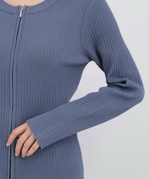 Andemiu（アンデミュウ）の「リブダブルZIPニット146984（ニット/セーター・レディース・ブルー/アイボリー/ブラック・FREE）」の19枚目の写真