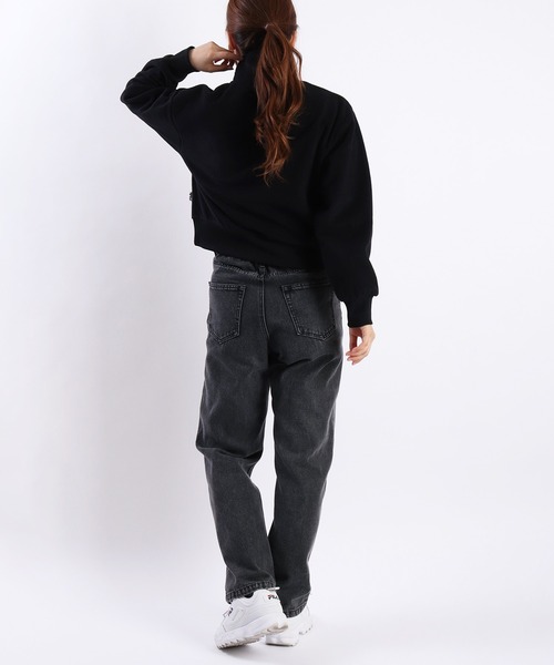 FILA(フィラ)の「FILA レディース マイクロフリース ハーフジップ 長袖 ショート丈(スウェット・レディース・ブラック/ネイビー/グリーン/ピンク・M/L)」の10枚目の写真