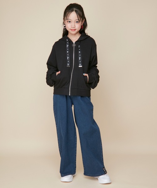 JENNI love（ジェニィラブ）の「【再入荷】【コットン100％】そでギャザーZIPパーカー（パーカー・キッズ・ピンク/アイボリー/ブラック・130cm/140cm/150cm/160cm）」の13枚目の写真