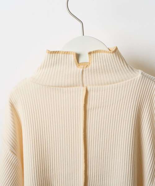 CIAOPANIC TYPY（チャオパニックティピー）の「【KIDS】配色リブステッチハイネックカットソー（Tシャツ/カットソー・キッズ・グレー/アイボリー/ブラック/ブラウン/レッド・SMALL/MEDIUM/LARGE/X-LARGE/XX-LARGE）」の9枚目の写真