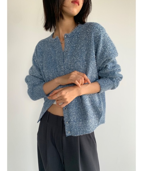 Didot.showroom（ディドット ショールーム）の「ラメフィルムクルーカーディガン（カーディガン/ボレロ・レディース・シルバー/ゴールド/ブルー/ブラック・FREE）」の2枚目の写真