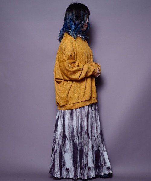 AFYF（エーエフワイエフ）の「AFYF DORMAN LST/ビッグシルエット ドルマンT（ニット/セーター・レディース・ブラック/サックスブルー/マスタード・FREE）」の18枚目の写真