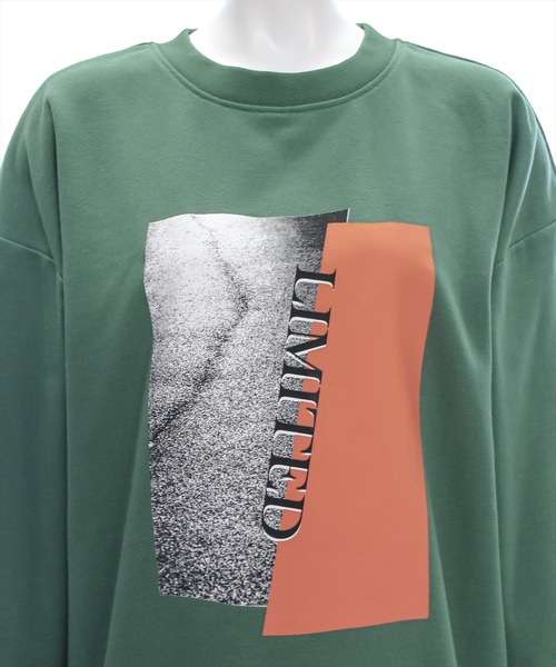 clear（クリア）の「配色プリントロング丈スウェットトップス [大人カジュアル]≪2024AW新作≫（スウェット・レディース・グリーン/オフホワイト/チャコールグレー・F）」の9枚目の写真