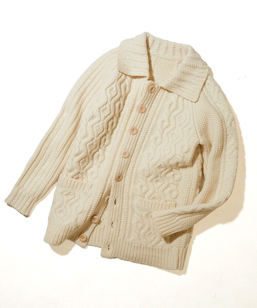 Freada(フリーダ)の「Freada/フリーダ パターンケーブルカーディガン(カーディガン/ボレロ・レディース・マルチ/オフホワイト・フリ-)」の4枚目の写真