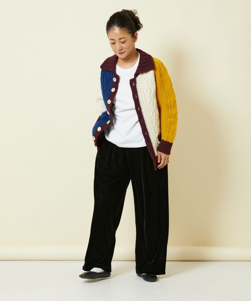 Freada(フリーダ)の「Freada/フリーダ パターンケーブルカーディガン(カーディガン/ボレロ・レディース・マルチ/オフホワイト・フリ-)」の14枚目の写真