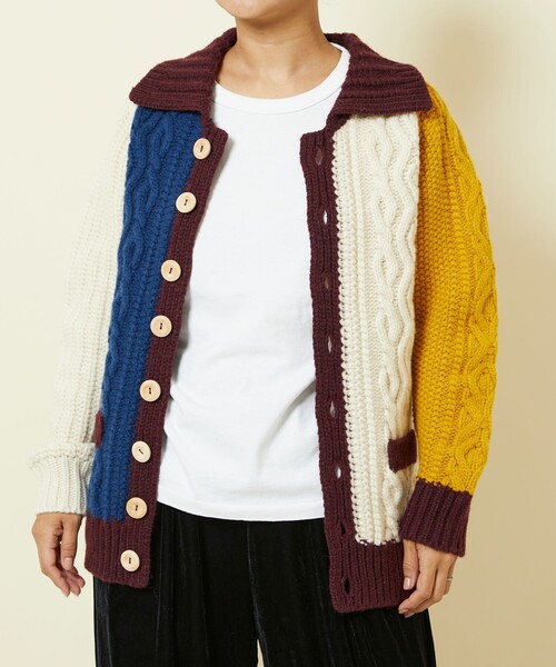 Freada(フリーダ)の「Freada/フリーダ パターンケーブルカーディガン(カーディガン/ボレロ・レディース・マルチ/オフホワイト・フリ-)」の18枚目の写真