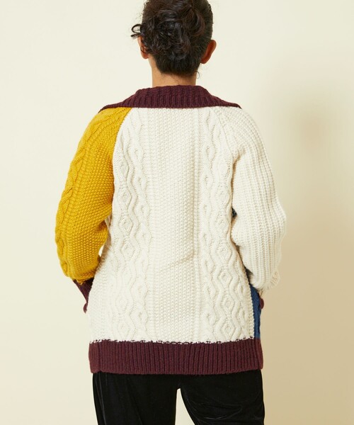 Freada(フリーダ)の「Freada/フリーダ パターンケーブルカーディガン(カーディガン/ボレロ・レディース・マルチ/オフホワイト・フリ-)」の21枚目の写真