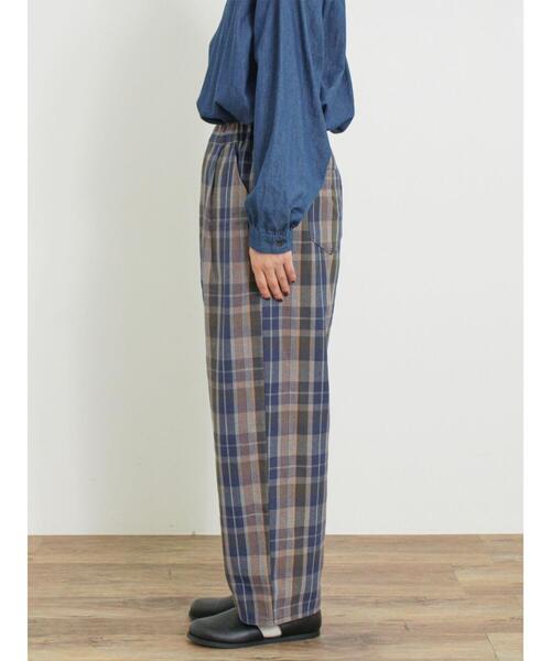 Samansa Mos2（サマンサ モスモス）の「TRチェック柄イージーストレートパンツ（その他パンツ・レディース・グレー/ネイビー/マスタード・F）」の21枚目の写真
