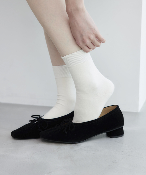 ROPE' PICNIC（ロペピクニック）の「【一部店舗限定】レーヨンシルケットクルーソックス（ソックス/靴下・レディース・ブラック/キナリ/レッド/ピンク系その他2・FREE）」の2枚目の写真