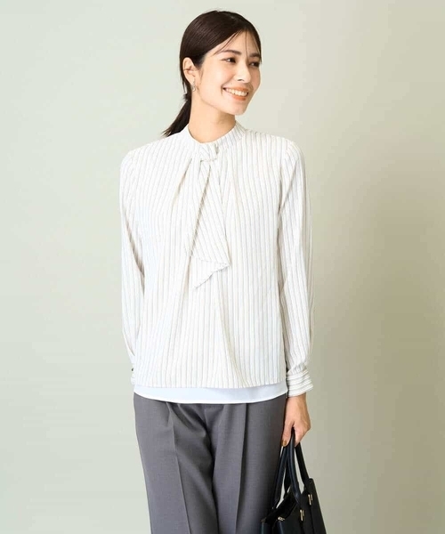 a.v.v（アーヴェヴェ）の「メタルパーツレイヤードブラウス（シャツ/ブラウス・レディース・アイボリー/ネイビー/ホワイト・34/38/36/42/40）」の13枚目の写真