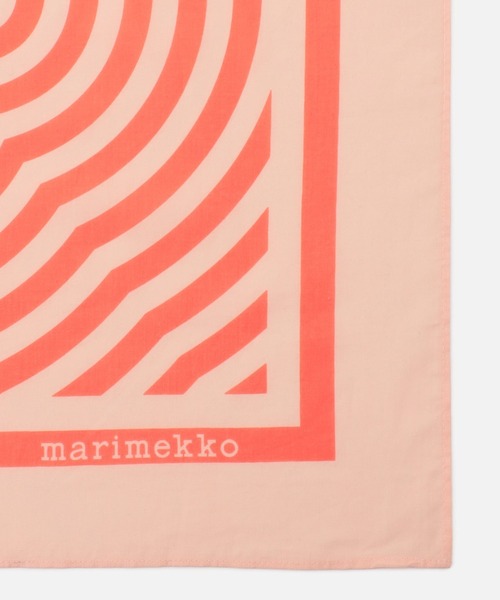 marimekko（マリメッコ）の「【kioski】 Astrilli Unikko / bandana（バンダナ/スカーフ・レディース・ベビーピンク/ブラック・FREE）」の7枚目の写真