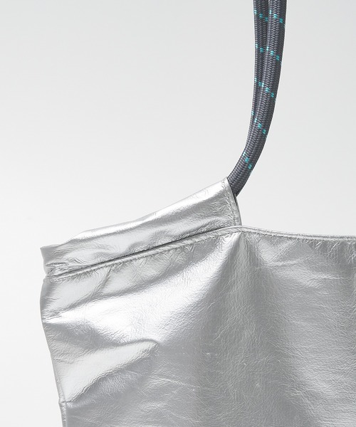 collex（コレックス）の「【WEB限定】【CACHELLIE】コードハンドル メタリックトートバッグ（トートバッグ・レディース・ブラック/ピンク/シルバー・フリー）」の17枚目の写真