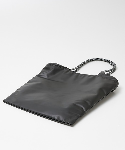 collex（コレックス）の「【WEB限定】【CACHELLIE】コードハンドル メタリックトートバッグ（トートバッグ・レディース・ブラック/ピンク/シルバー・フリー）」の11枚目の写真