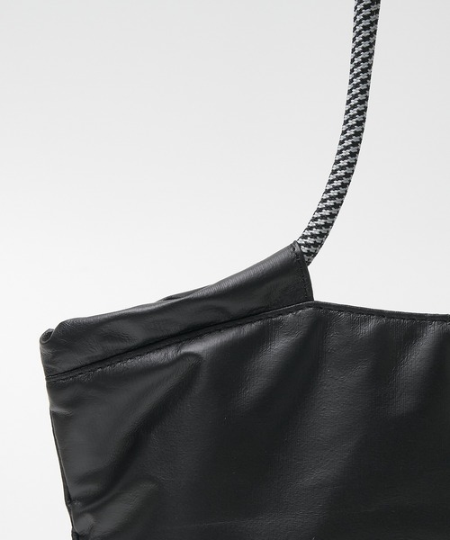 collex（コレックス）の「【WEB限定】【CACHELLIE】コードハンドル メタリックトートバッグ（トートバッグ・レディース・ブラック/ピンク/シルバー・フリー）」の12枚目の写真