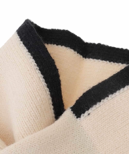 a.v.v（アーヴェヴェ）の「[KIDS]リボンデザインもこもこマフラー（ストール/ショール・キッズ・アイボリー/ダークインディゴブルー・120）」の17枚目の写真