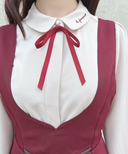 F i.n.t（フィント）の「リボンタイ付きロゴ刺繍衿長袖ブラウス/fint フィント（シャツ/ブラウス・レディース・オフホワイト/ライトベージュ・FREE）」の4枚目の写真