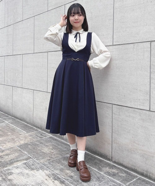 F i.n.t（フィント）の「リボンタイ付きロゴ刺繍衿長袖ブラウス/fint フィント（シャツ/ブラウス・レディース・オフホワイト/ライトベージュ・FREE）」の8枚目の写真