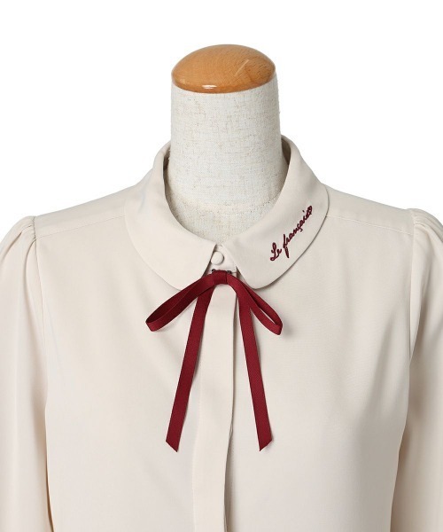 F i.n.t（フィント）の「リボンタイ付きロゴ刺繍衿長袖ブラウス/fint フィント（シャツ/ブラウス・レディース・オフホワイト/ライトベージュ・FREE）」の16枚目の写真