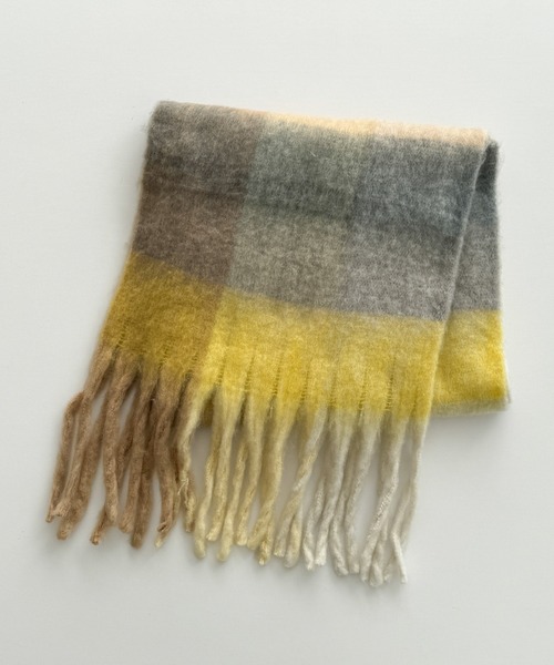 CANAL JEAN（キャナルジーン）の「El mar　ボリュームチェックマフラー（マフラー・レディース・ピンク/オレンジ/イエロー/ブラック・ONE SIZE）」の12枚目の写真