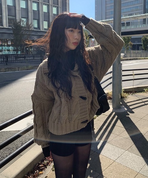 anyonemore（エニワンモア）の「ウエストゴムリブニットショートパンツ（その他パンツ・レディース・ブラック・FREE）」の3枚目の写真