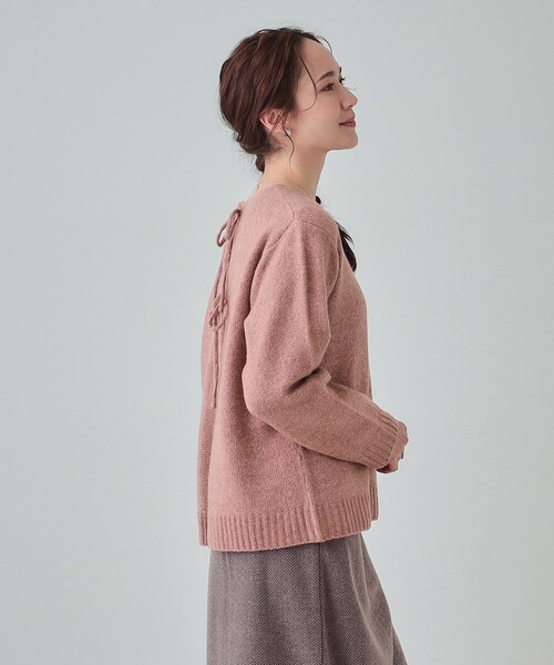 SHOO・LA・RUE(シューラルー)の「◆【S-LL/前後2WAY】カジュアルでもフェミニンでも バックリボンニット+ロンT(ニット/セーター・レディース・グレー/ブルーグリーン/ピンク系/ベージュ・01/02/03/04)」の20枚目の写真