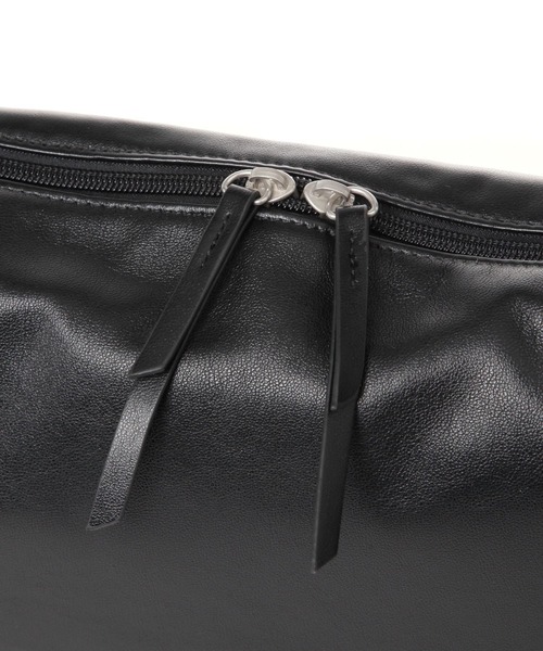 studio CLIP(スタディオクリップ)の「【軽量】軽らく柔らか合皮ショルダー(ショルダーバッグ・レディース・ブラック/アイボリー/その他2・FREE)」の11枚目の写真