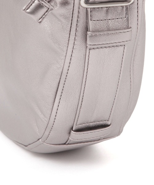 studio CLIP(スタディオクリップ)の「【軽量】軽らく柔らか合皮ショルダー(ショルダーバッグ・レディース・ブラック/アイボリー/その他2・FREE)」の18枚目の写真