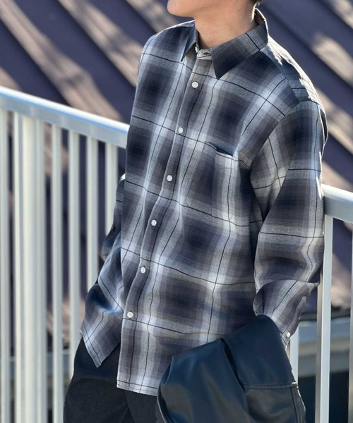 NAVY(ネイビー)の「【NAVY】チェックシャツ(シャツ/ブラウス・メンズ・ネイビー系/ホワイト系その他/グレー系その他/レッド系その他/ブラック系その他/ブルー系その他/ホワイト/チャコールグレー・M/XL/L)」の4枚目の写真