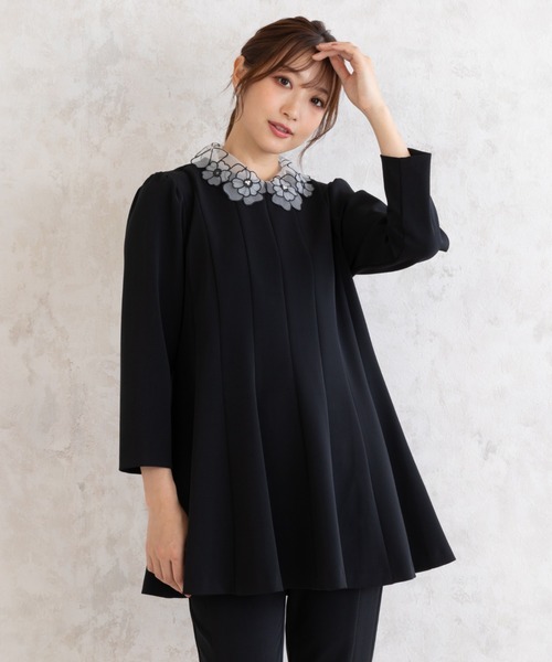 Rose Tiara(ローズティアラ)の「【セットアップ対応】フラワー襟ブラウス(シャツ/ブラウス・レディース・ブラック/オフホワイト・38/46/42)」の20枚目の写真