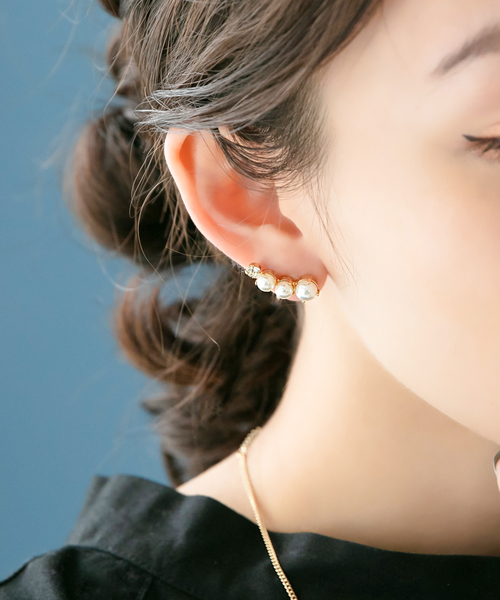 Phoebe(フィービィー)の「【累計販売 5000点突破!】リオデラパールイヤリング(イヤリング・レディース・ホワイト・FREE)」の4枚目の写真