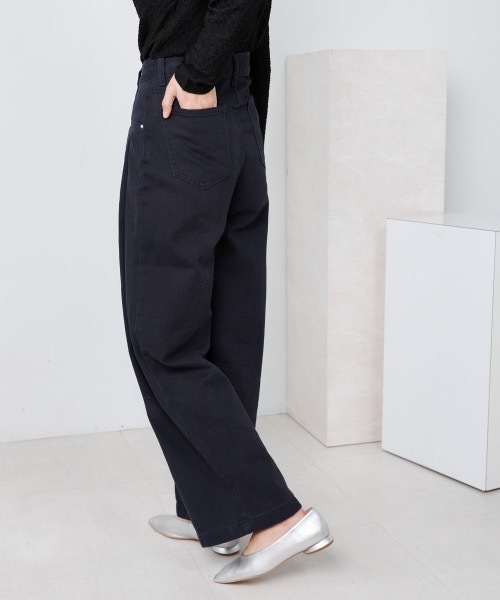 Bou Jeloud(ブージュルード)の「タックワイドパンツ(その他パンツ・レディース・ベージュ/ホワイト/ダークネイビー・38/36)」の5枚目の写真
